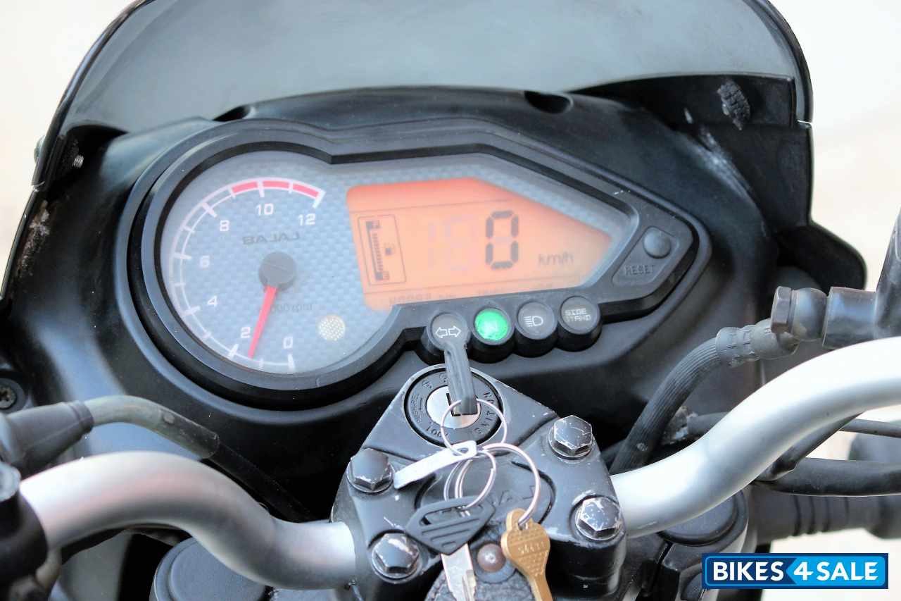 Matt Black Bajaj Pulsar 150 DTSi