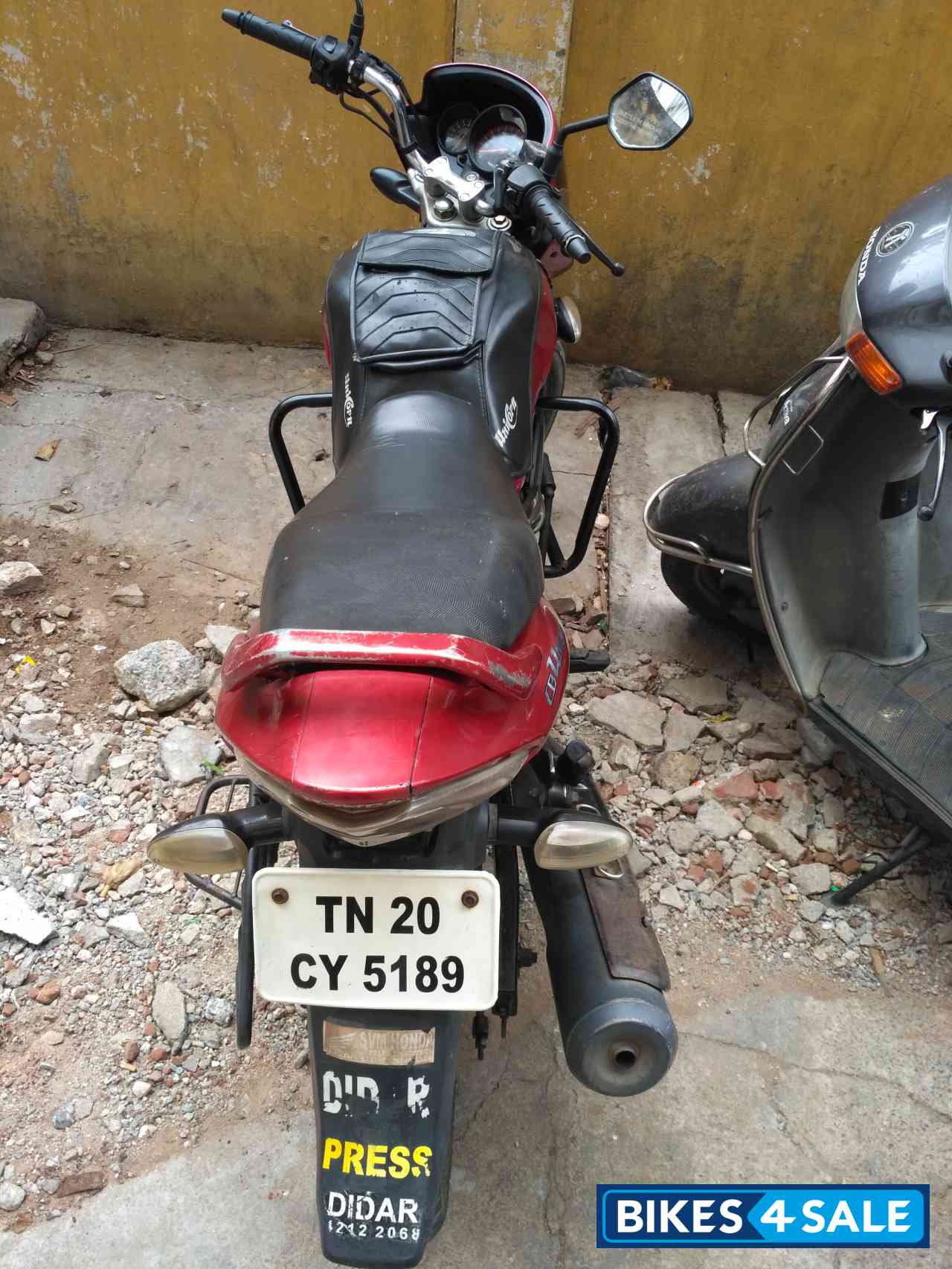 Red Honda CB Unicorn