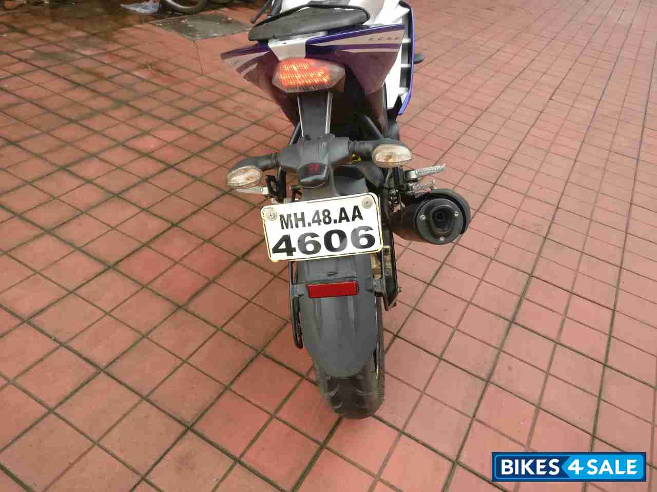 White And Blue Yamaha YZF R15 V2