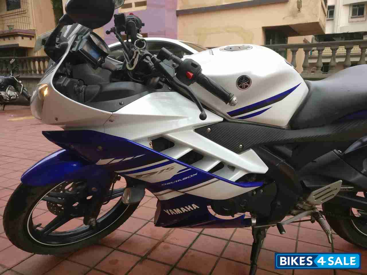 White And Blue Yamaha YZF R15 V2