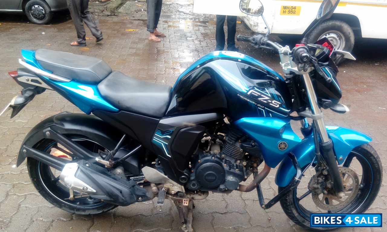 Blk Bule Yamaha FZ FI V2
