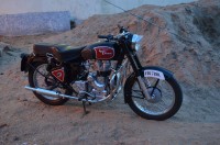 Black Royal Enfield Bullet Standard 350