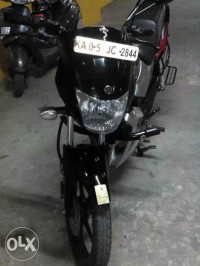 Black And Red Yamaha SS125