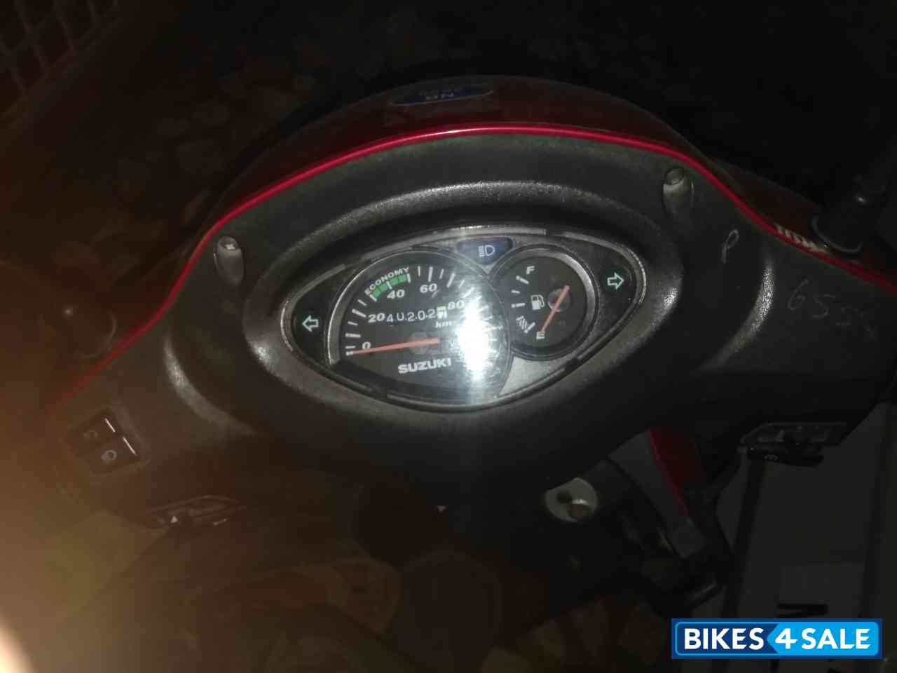 Red Suzuki Access 125