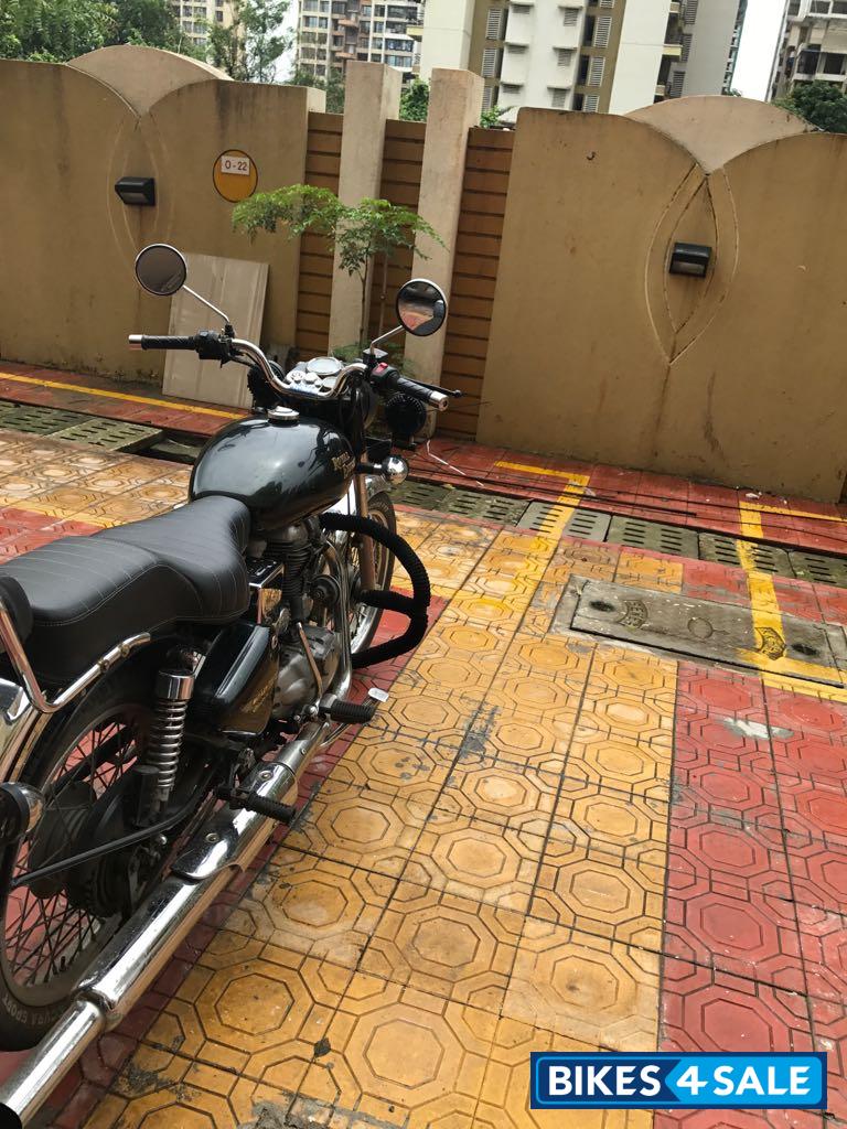 Black Royal Enfield Bullet Electra Twinspark