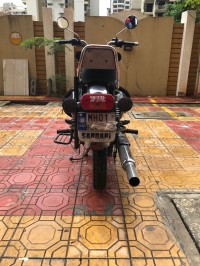 Black Royal Enfield Bullet Electra Twinspark