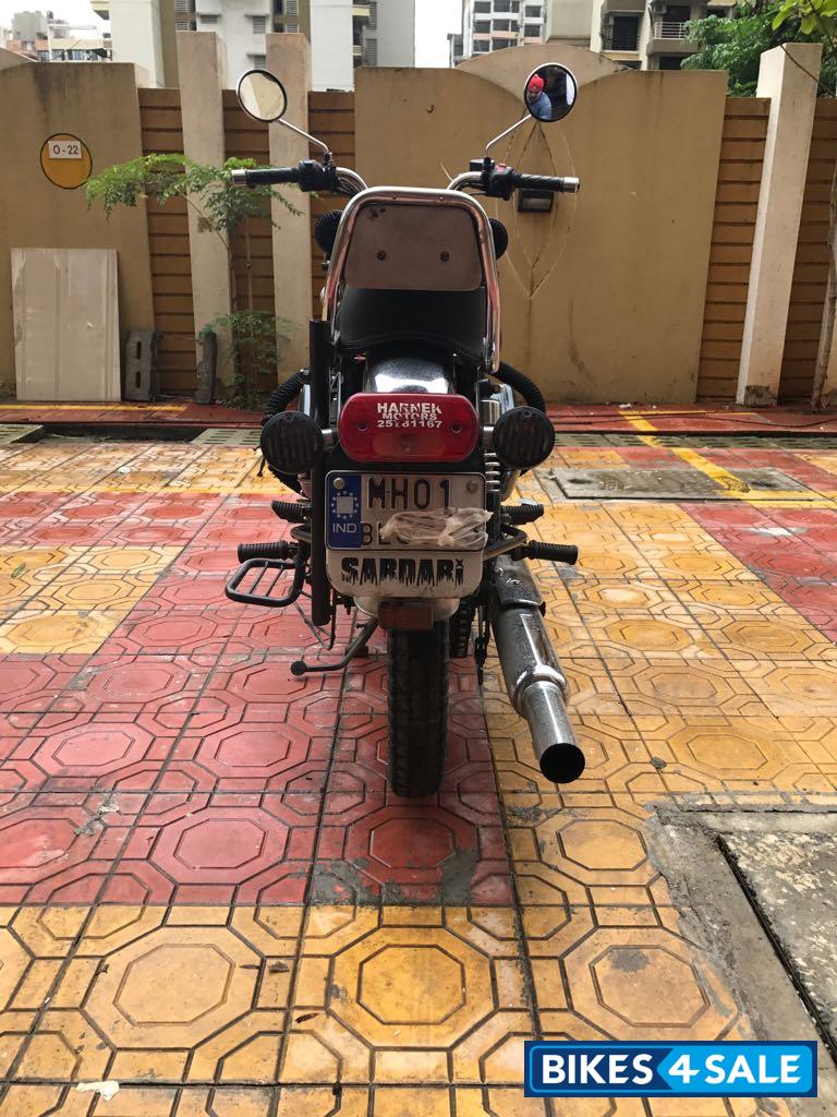 Black Royal Enfield Bullet Electra Twinspark