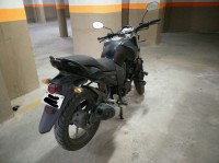 Black Yamaha FZ16