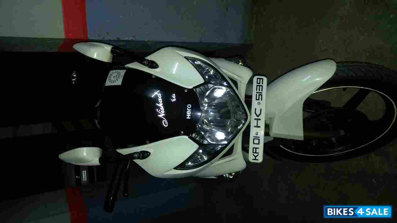 White Hero Karizma ZMR