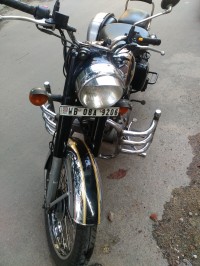Black Royal Enfield Classic Chrome
