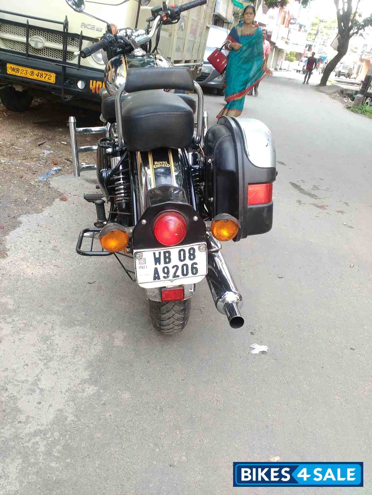 Black Royal Enfield Classic Chrome