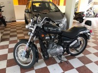 Dark Green Royal Enfield Thunderbird TwinSpark 350