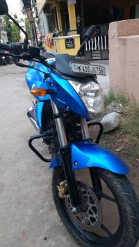 Blue Suzuki Gixxer 150