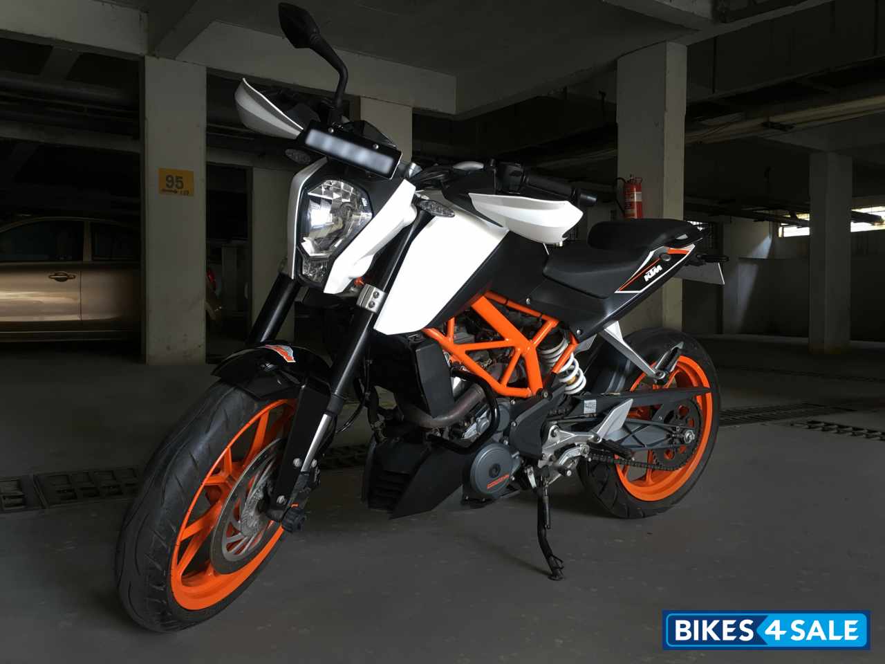White KTM Duke 390