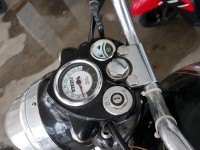 Classic Black Royal Enfield Classic Chrome