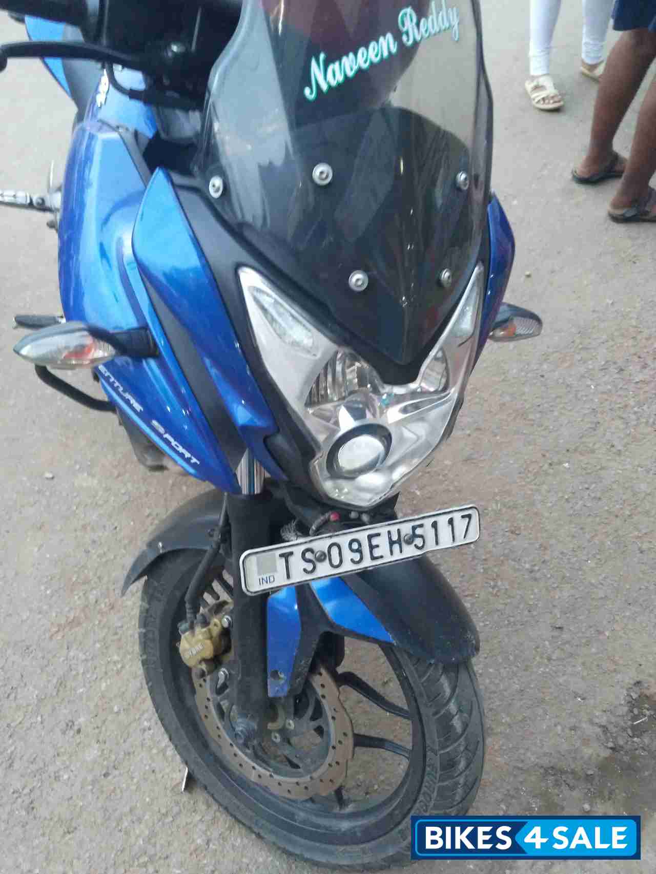 Blue Bajaj Pulsar AS 200