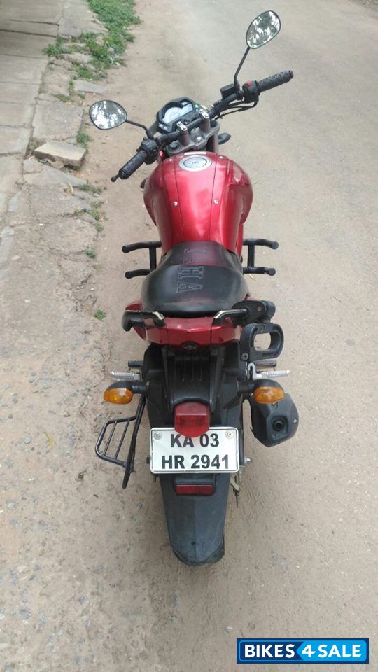 Red Yamaha FZ16