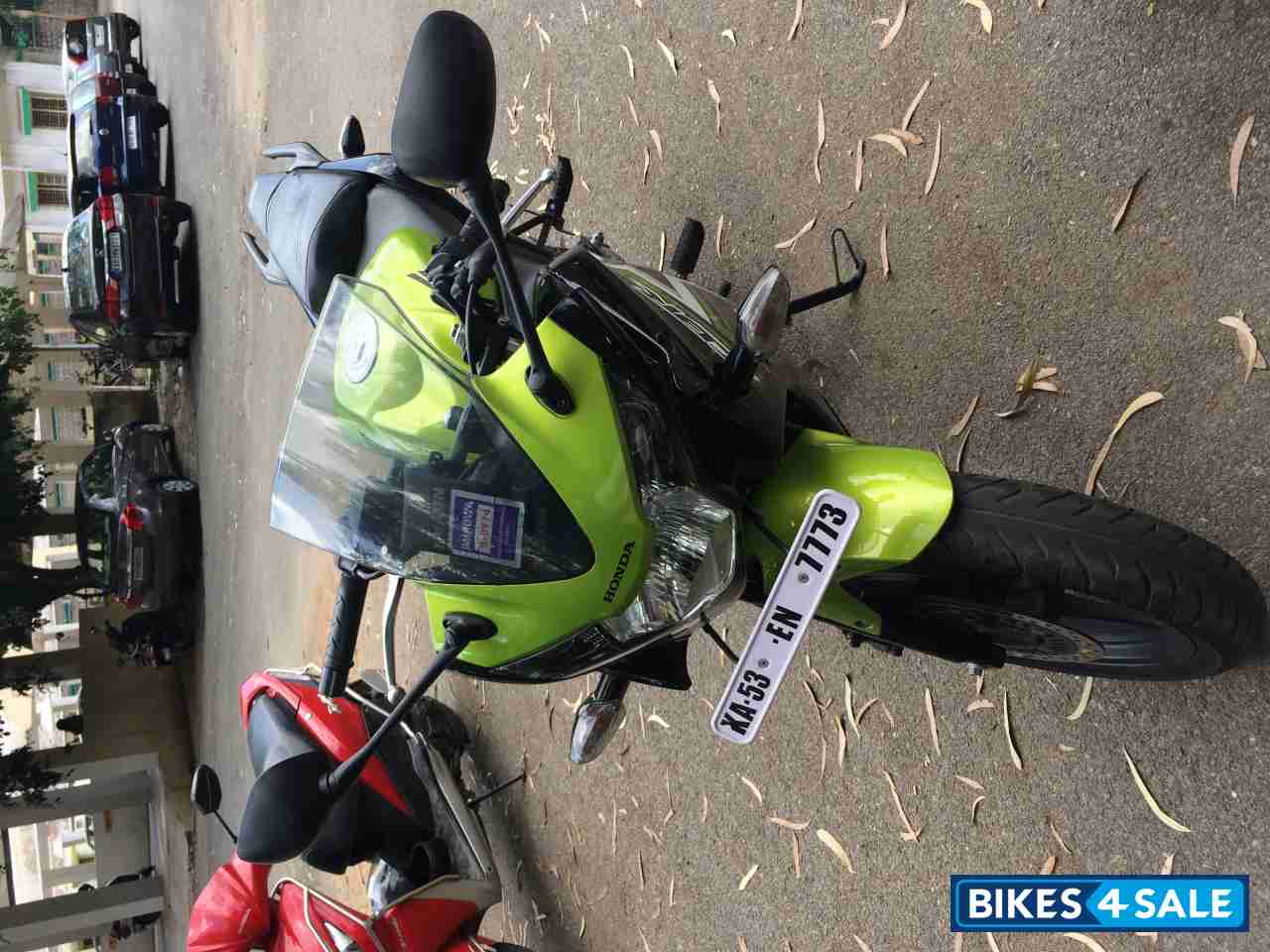 Trendy Green Honda CBR 150R