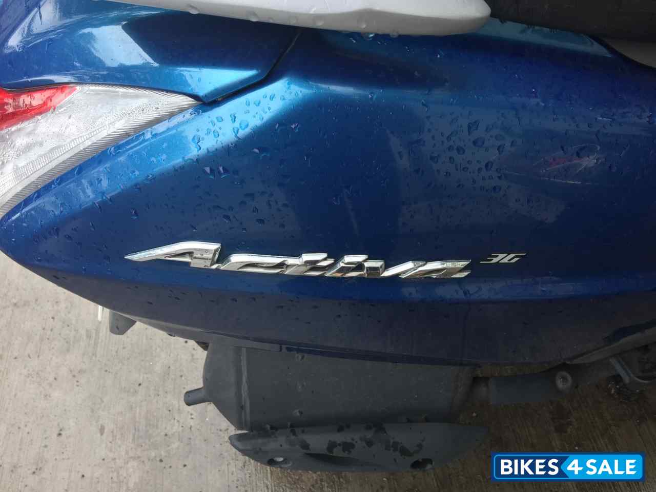 Blue Honda Activa 3G