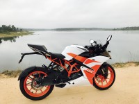 Orange White KTM RC 200
