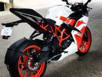 Orange White KTM RC 200