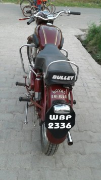 Red Royal Enfield Bullet Standard 350