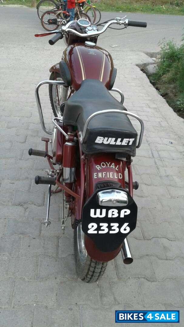 Red Royal Enfield Bullet Standard 350