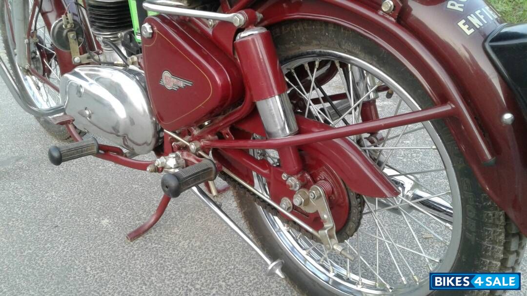 Red Royal Enfield Bullet Standard 350