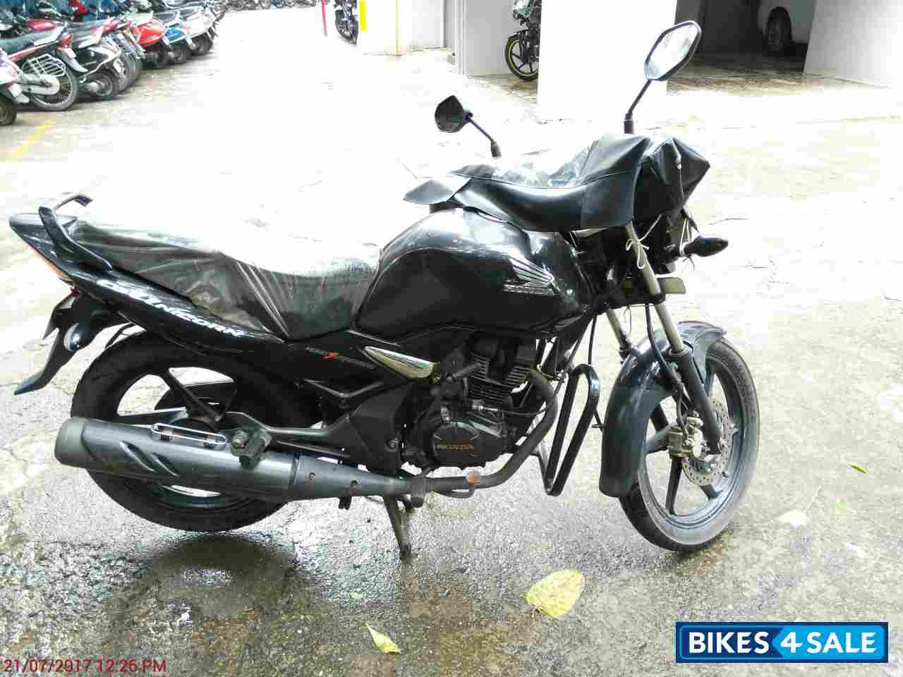 Black Honda CB Unicorn