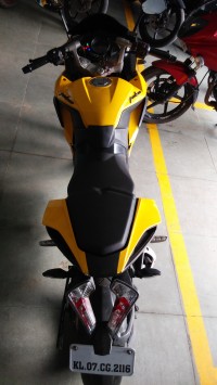 Yellow Bajaj Pulsar RS 200