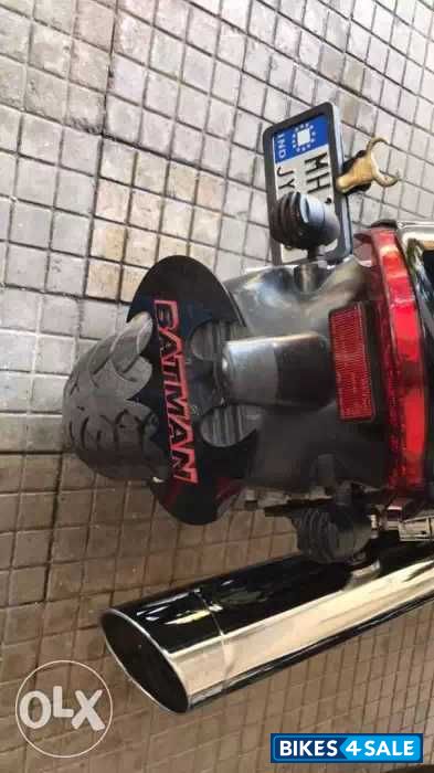 Red Hyosung GV650 Aquila Pro Red Hyosung GV650 Aquila Pro