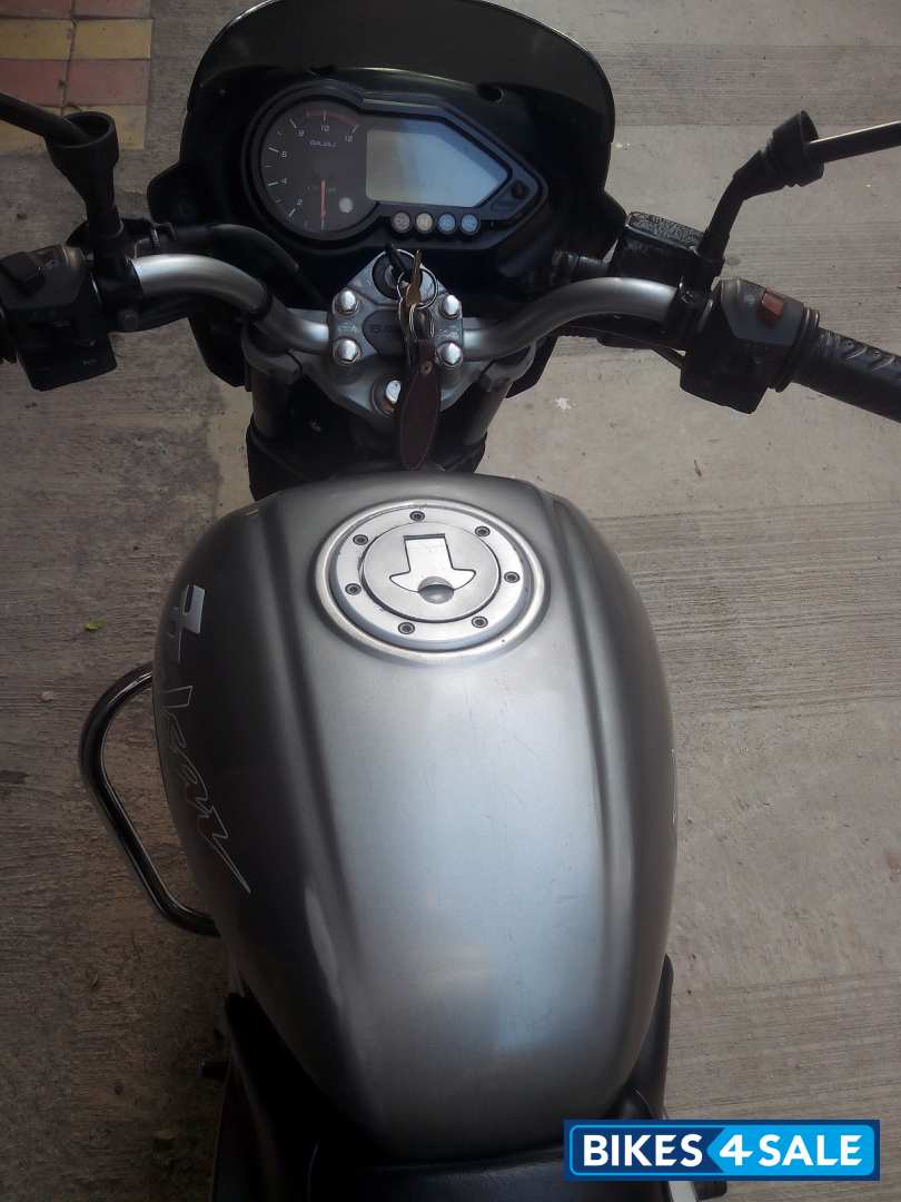Silver Bajaj Pulsar 150 DTSi
