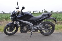 Midnigth Blue Bajaj Dominar 400