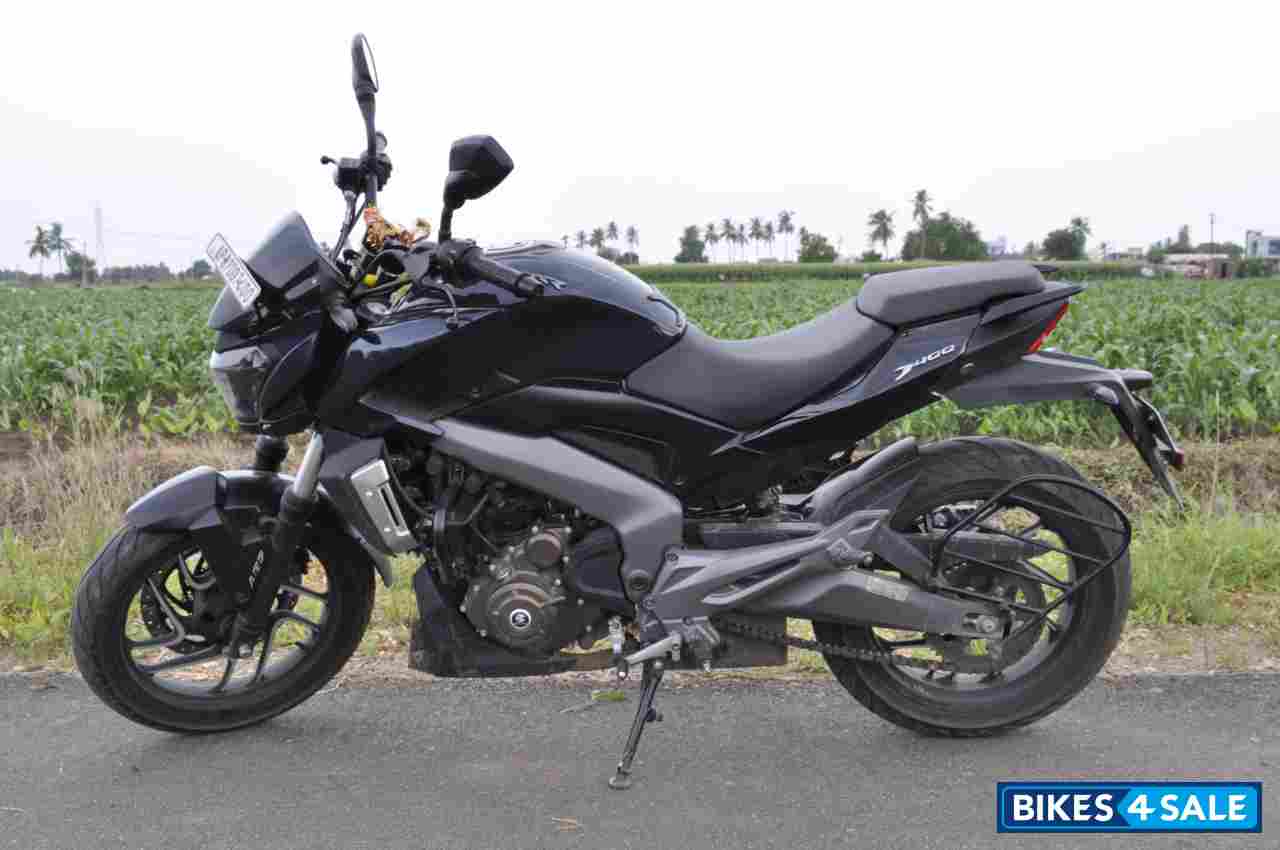 Midnigth Blue Bajaj Dominar 400