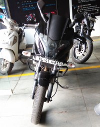 Bajaj Pulsar 220F 2013 Model