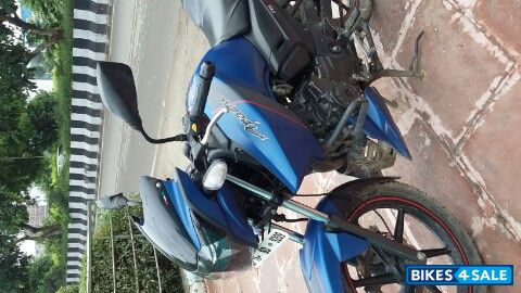 Blue TVS Apache RTR 160