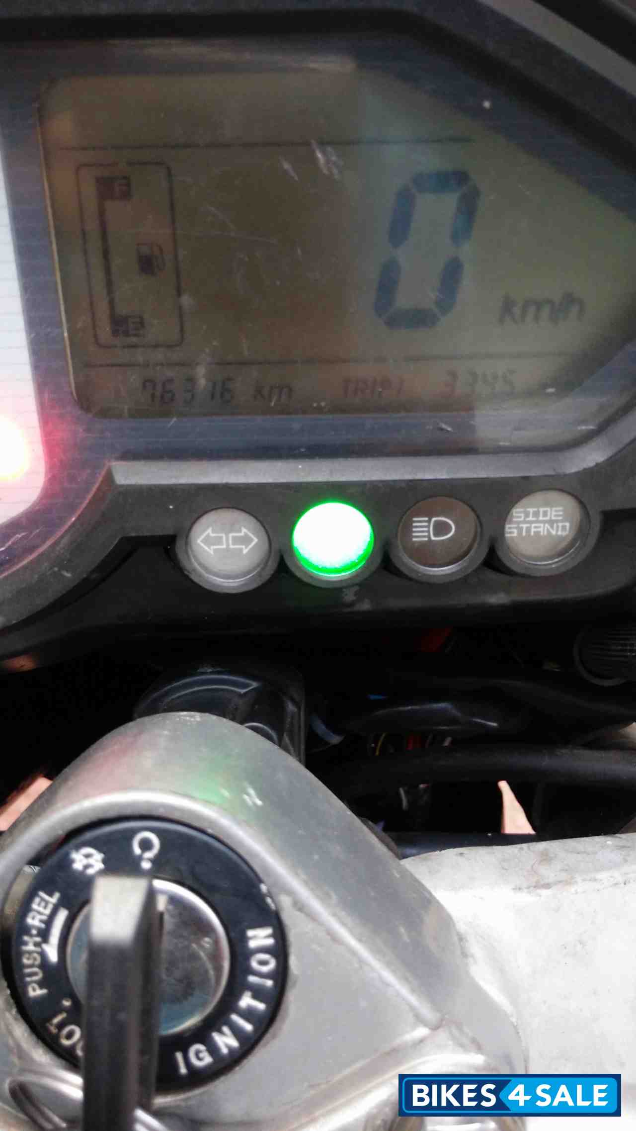 Blue Bajaj Pulsar 200 DTSi