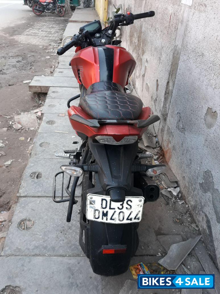 Red TVS Apache RTR 200 4V