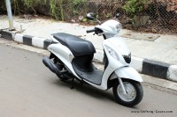 White Yamaha Fascino
