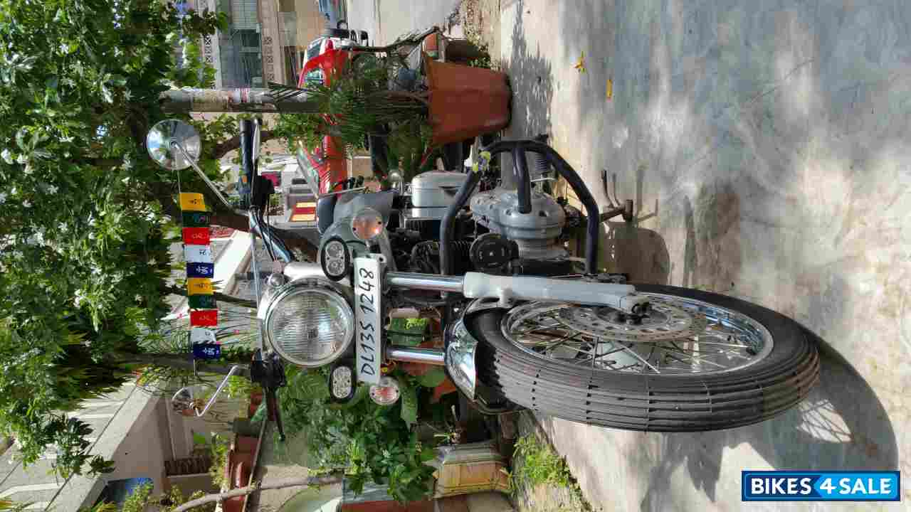 Silver Royal Enfield Bullet Electra