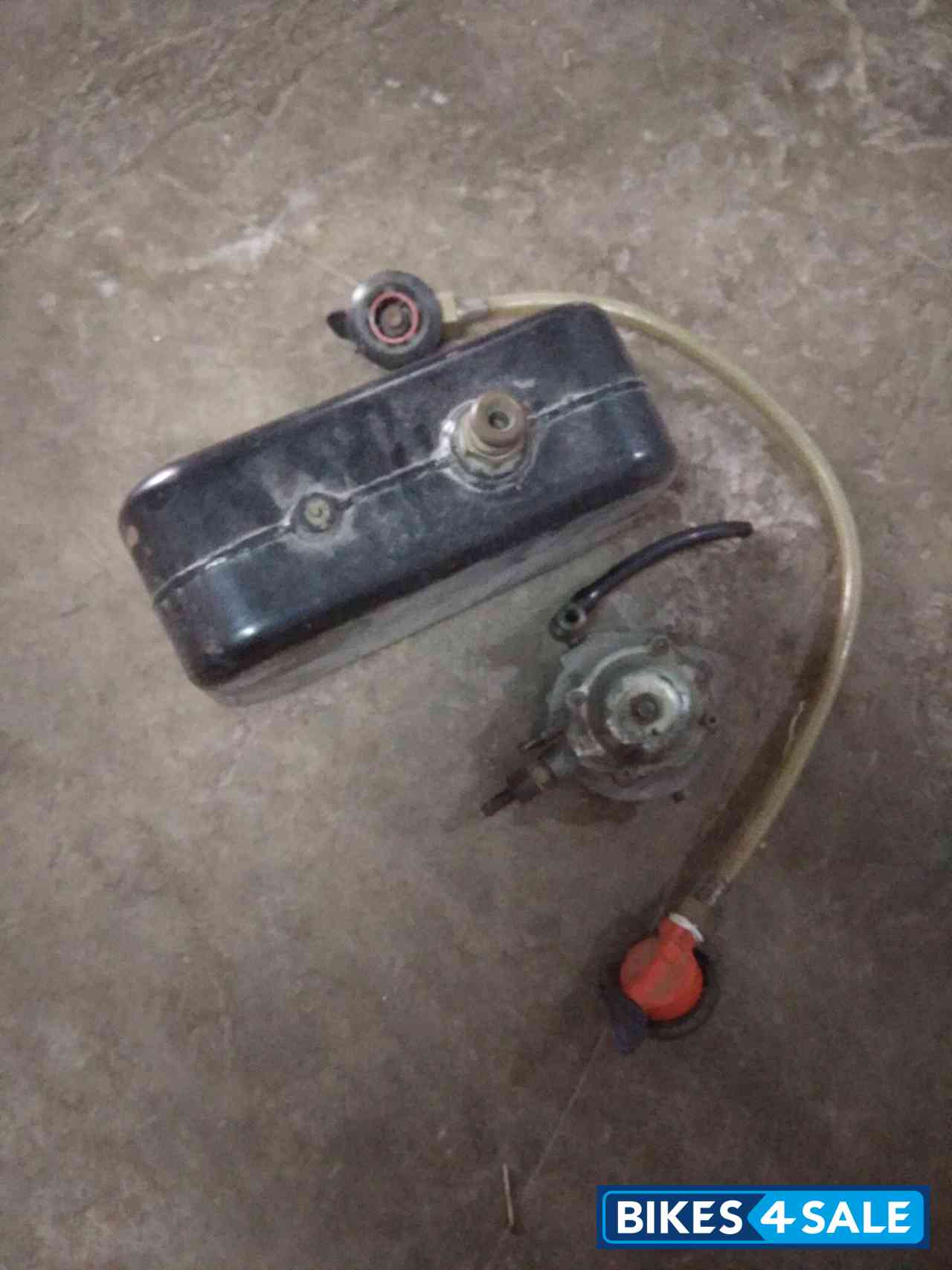 Black Suzuki Access 125