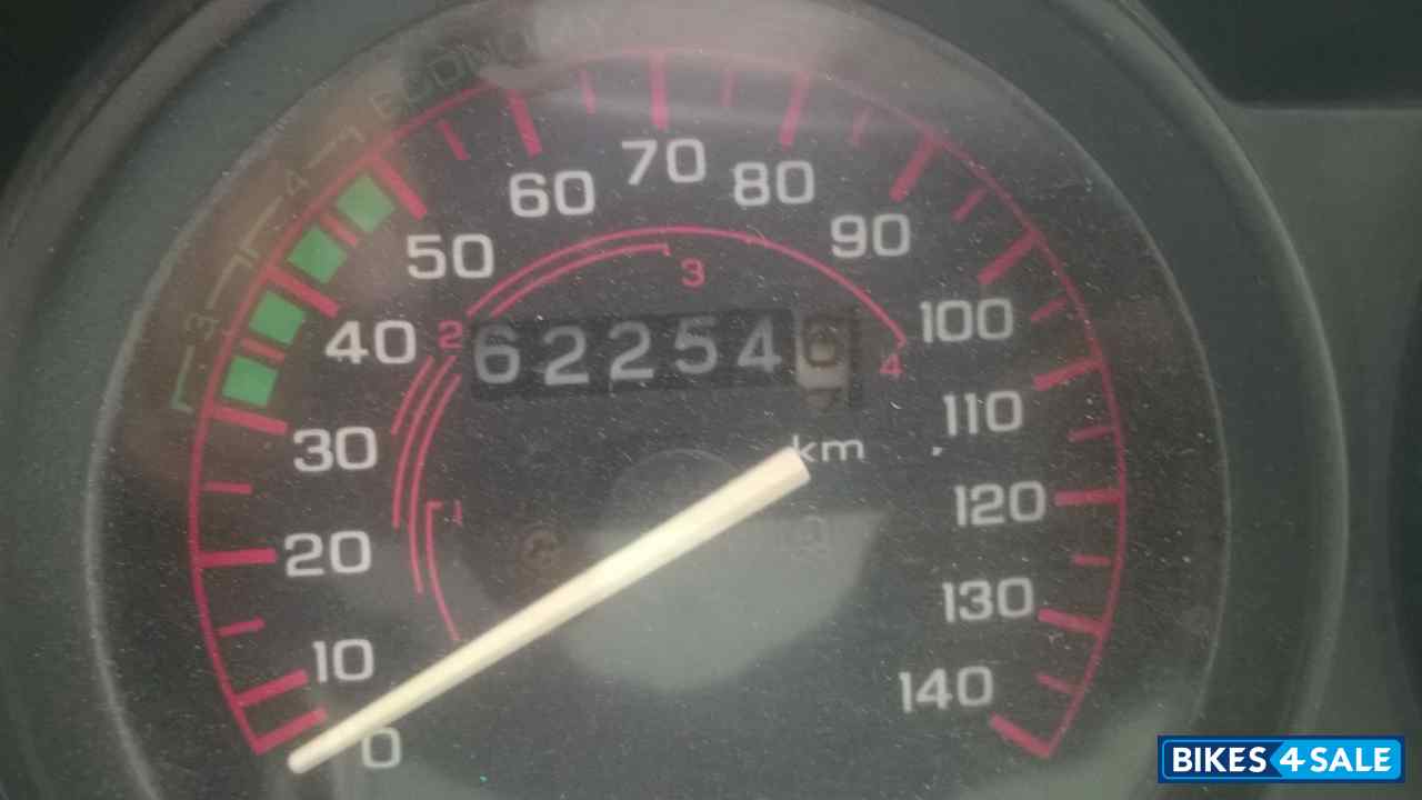 Black-orange Hero Splendor