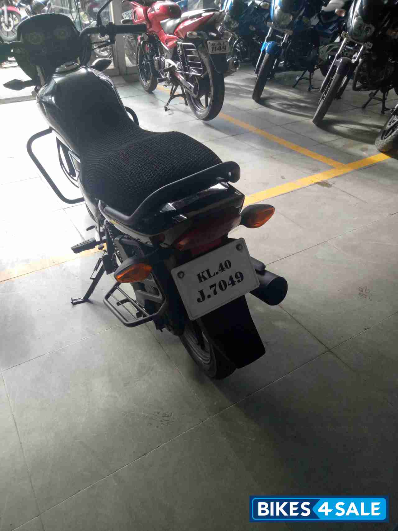 Black Honda CD 110 Dream