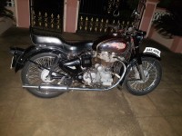 Black Royal Enfield Bullet Standard 350