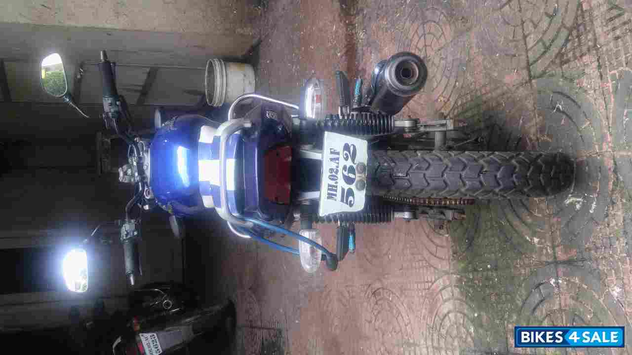 Blue Bajaj Pulsar 150 DTSi