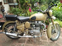Khaki Royal Enfield Classic Desert Storm