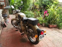 Khaki Royal Enfield Classic Desert Storm