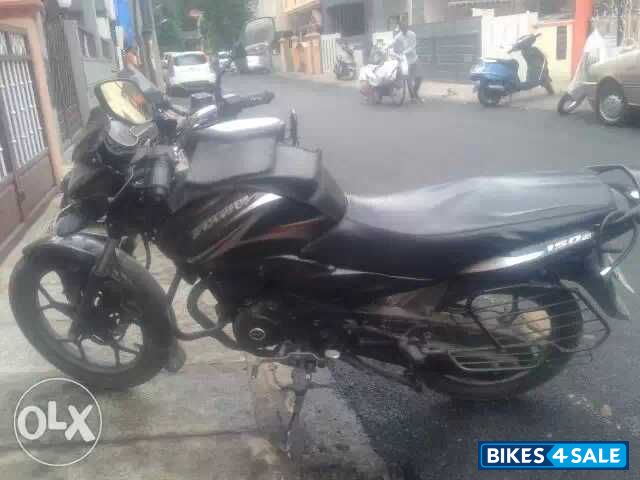 Black With Red Combi Bajaj Discover 150 S