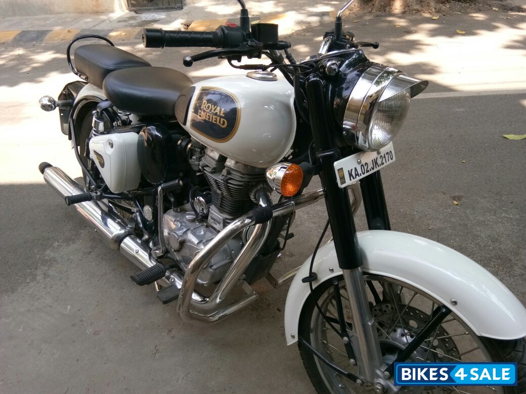 White (ash) Royal Enfield Classic 350