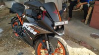 Orange & Black KTM RC 200